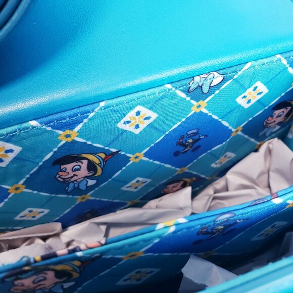 Disney Pinocchio Bird's Nest Loungefly Exclusive Crossbody Bag Purse Handbag NEW - Picture 4 of 4